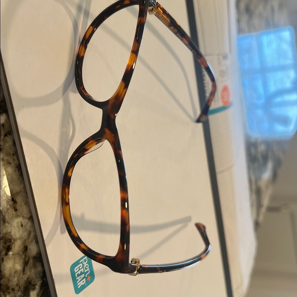 Laura Ashley Tortoise Shell Women's EyeGlass Frame. NWOT - Picture 4 of 5
